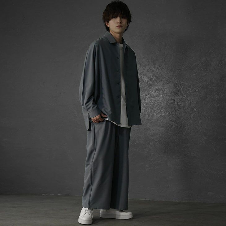 セットアップメンズコーデ