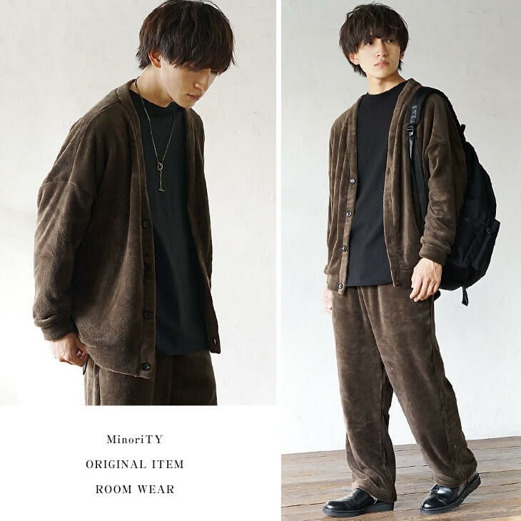 冬パンツメンズコーデ