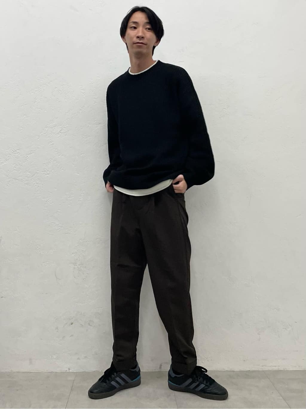 細身男子ファッションコーデ
