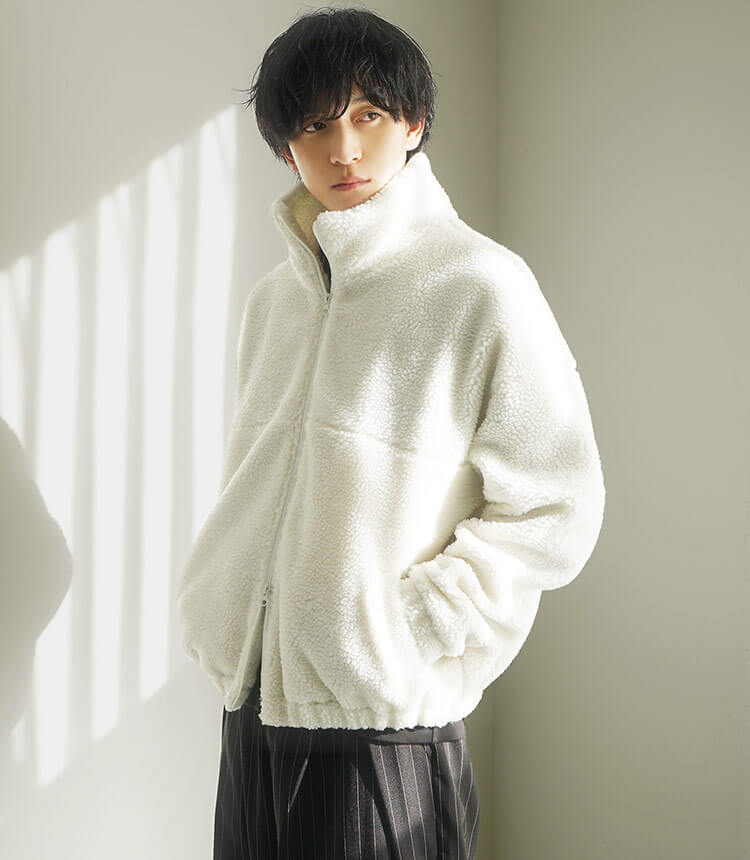 ホワイトピュアリラックスコーデ