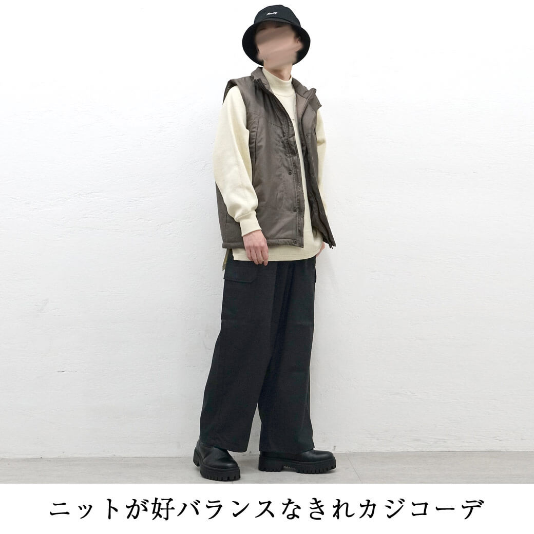 秋カーゴパンツコーデ