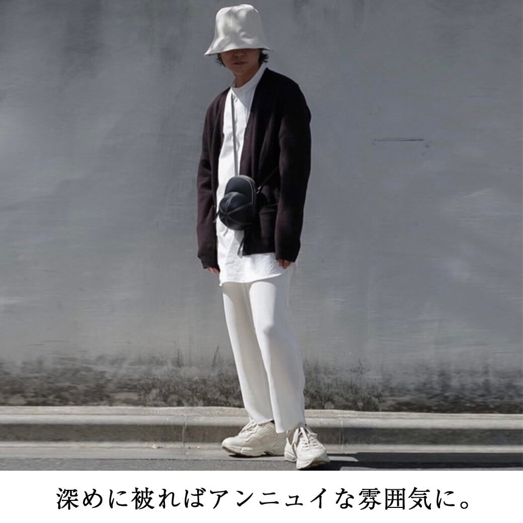 バケットハットコーデ