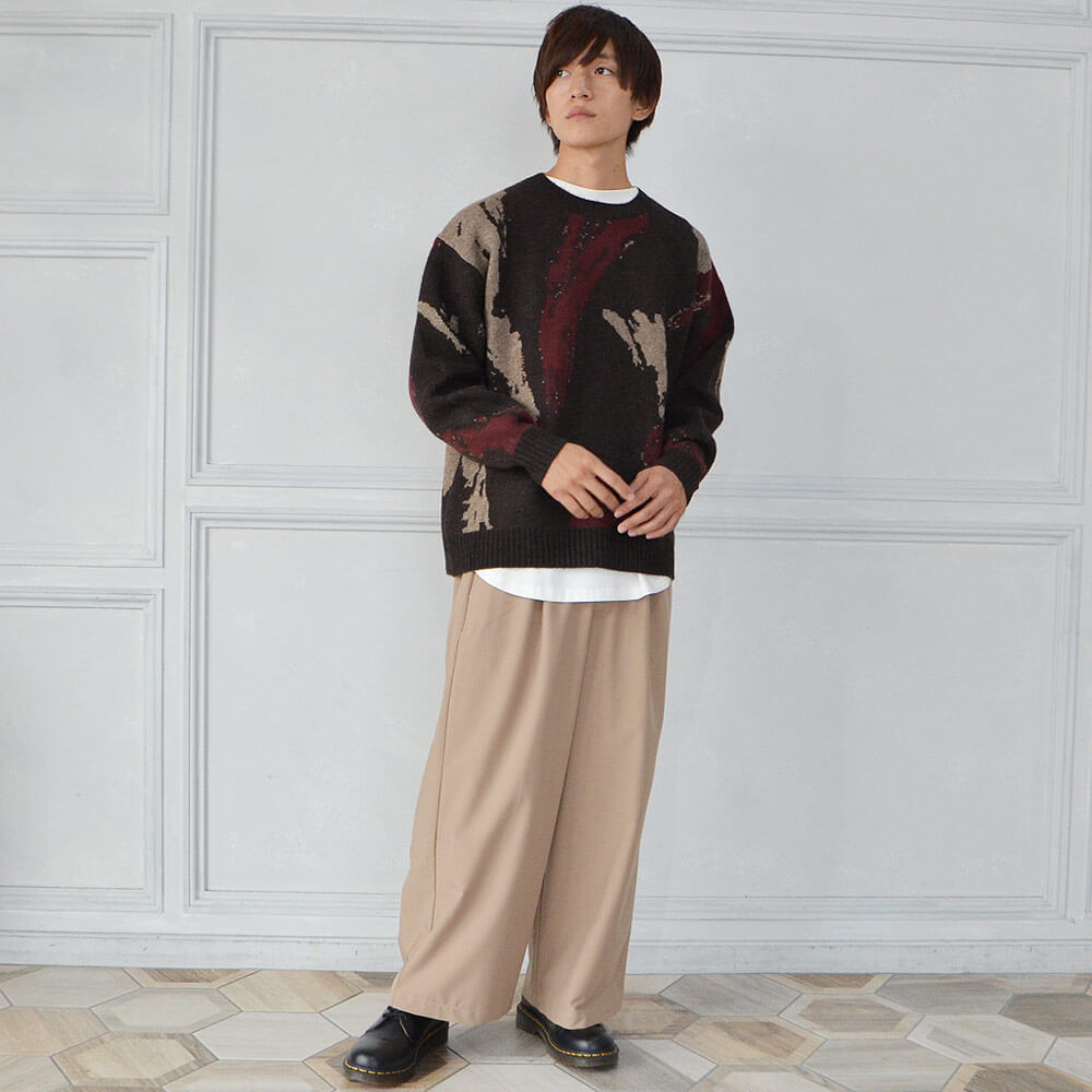 柄ありニットと合わせたお洒落コーデ