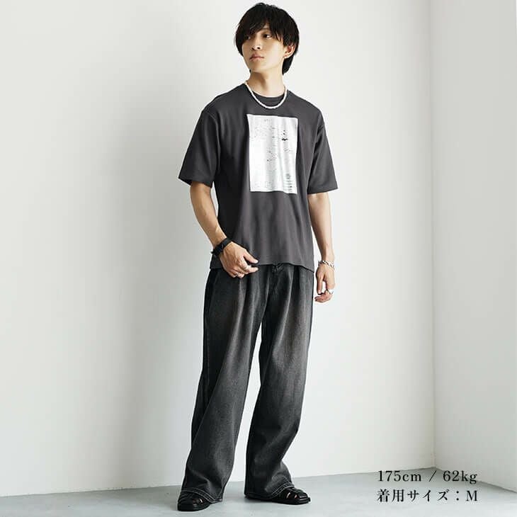 ボックス箔プリントTシャツ